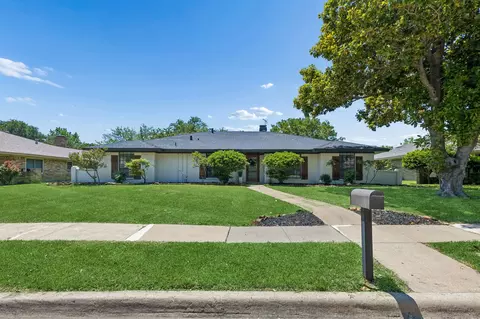 2516 Skiles Dr, Plano, TX 75075