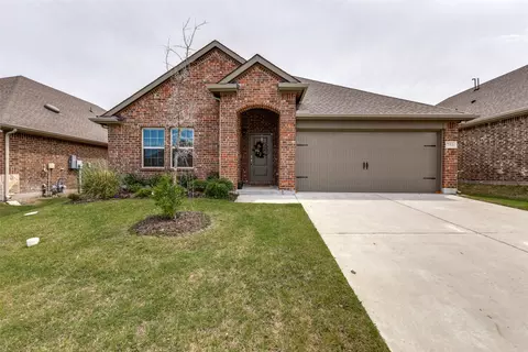 756 Daybreak Ln, Lavon, TX 75166