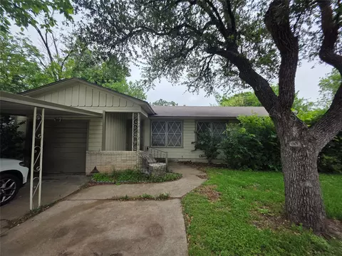 1007 N 61 St, Waco, TX 76710