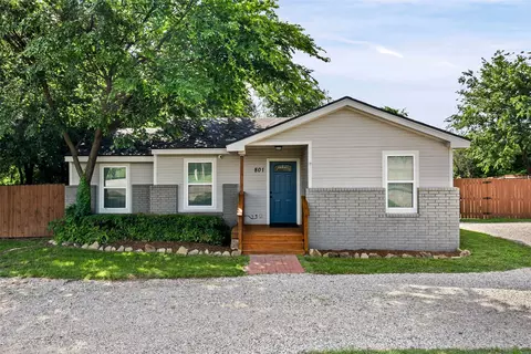 801 W Park Ave, Weatherford, TX 76086