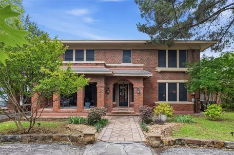 1909 Austin Ave, Brownwood, TX 76801