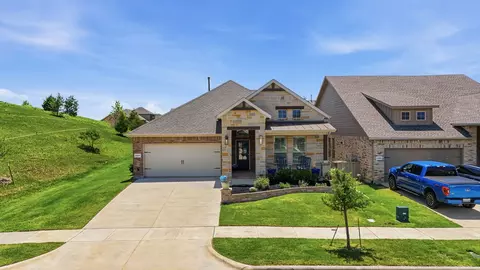 2301 Mockingbird Ct, Northlake, TX 76247