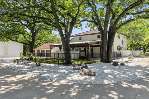 690 Orchid Hill Ln, Argyle, TX 76226