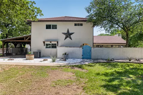 690 Orchid Hill Ln, Argyle, TX 76226 | MLS# 21265531 | 33 Photos