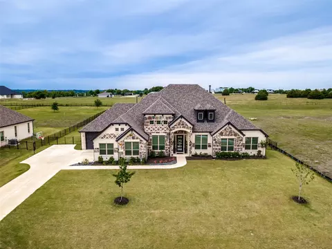 235 Heirloom Dr, Rockwall, TX 75032