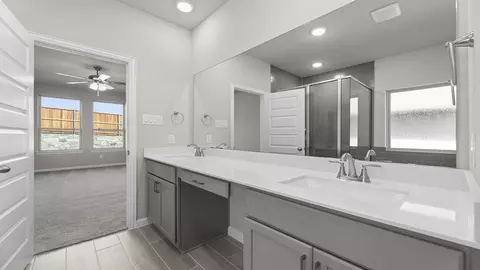 Bath - 4869 Dee St, Celina, TX 75009 photo 4 of 5