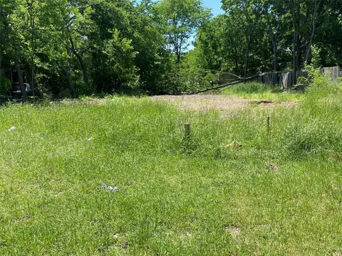 812 S 14th St, Corsicana, TX 75110