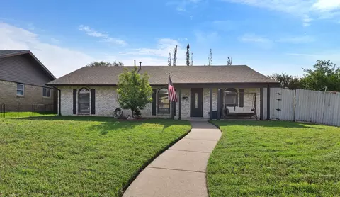 3433 Flagstone Dr, Garland, TX 75044