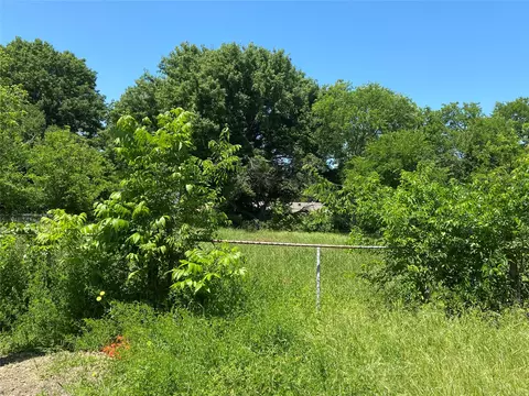 2016 W 13th Ave, Corsicana, TX 75110