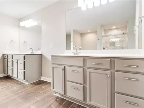 Bath - 2103 Long Forest Rd, Forney, TX 75126 photo 2 of 4