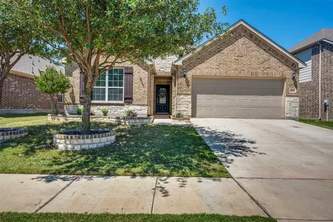 960 Pinnacle Ridge Rd, Haslet, TX 76052