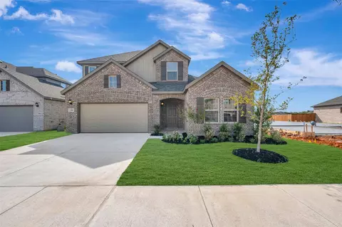 3304 Majesty Ln, Denton, TX 76208