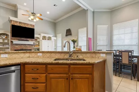 Kitchen - 5616 Landsdown Dr, Waco, TX 76708 photo 3 of 3