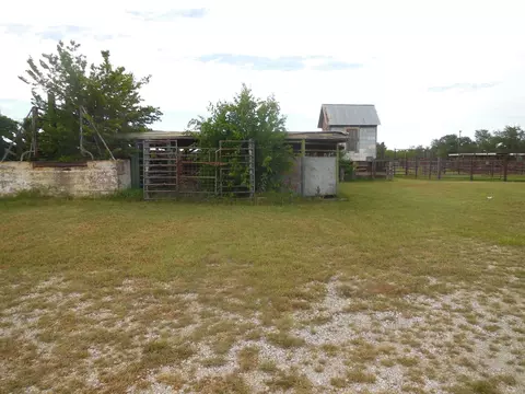 605 E Loop 254, Ranger, TX 76470 photo 3