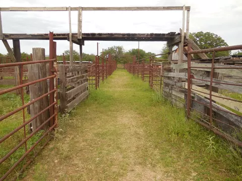 605 E Loop 254, Ranger, TX 76470 photo 13