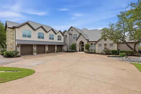 2810 French Kingston Ct, Granbury, TX 76049