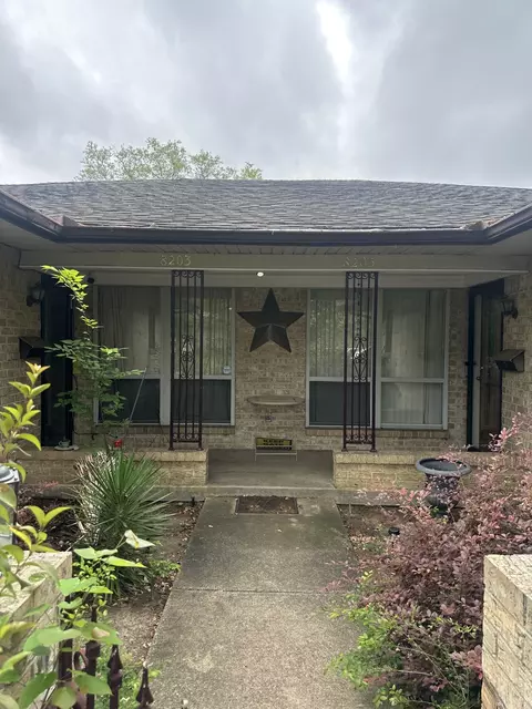 8203 Lullwater Dr, Dallas, TX 75218
