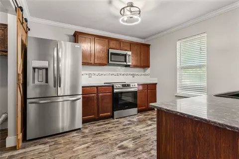 Kitchen - 2040 Comal St, Waco, TX 76708 photo 1 of 6
