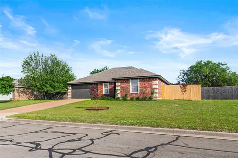Exterior - 2040 Comal St, Waco, TX 76708 photo 11 of 11
