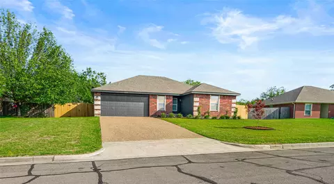 Exterior - 2040 Comal St, Waco, TX 76708 photo 10 of 11