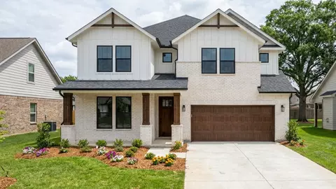4735 Farmers Dr, Celina, TX 75009