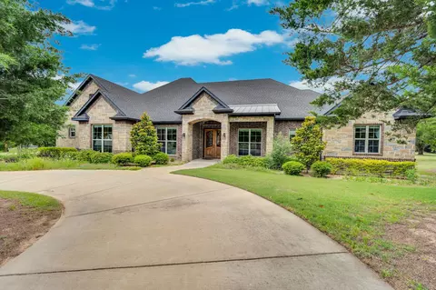 307 Terrace Ln, Cedar Hill, TX 75104