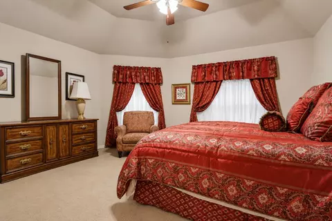Bedroom - 406 Northgate Dr, Terrell, TX 75160 photo 4 of 6