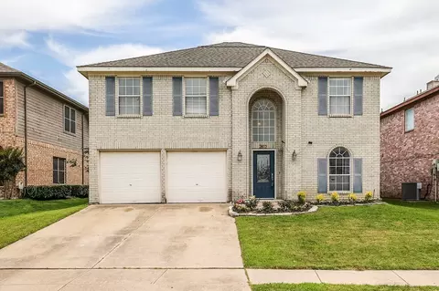 2812 N Hampton Dr, Grand Prairie, TX 75052