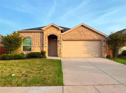 2927 Rosemount Ln, Forney, TX 75126