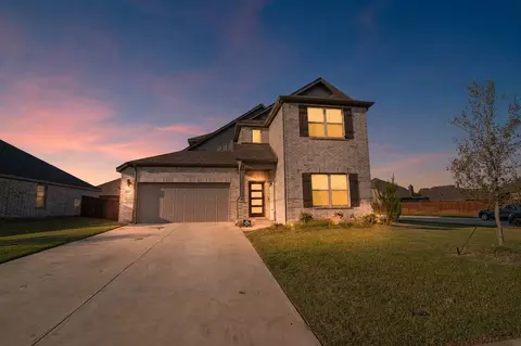 1345 Fox Glen Trl, Crowley, TX 76036