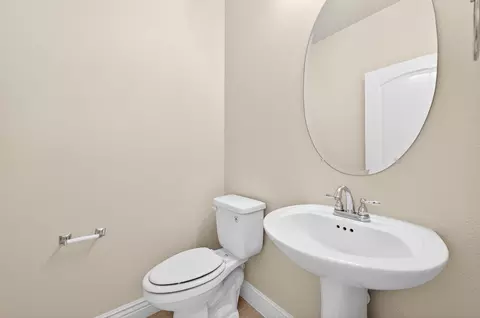 Bath - 9508 Rivercrest Dr, Denton, TX 76207 photo 4 of 4