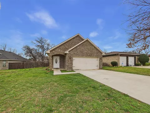 4405 Chickasaw Ave, Fort Worth, TX 76119