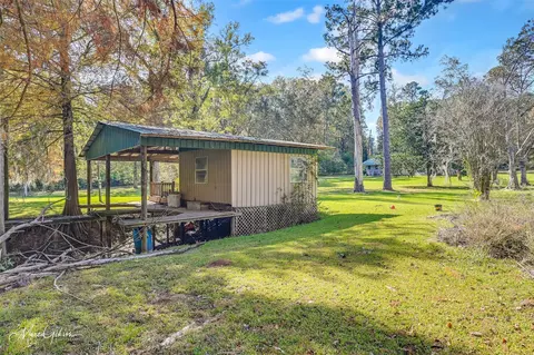 Exterior - 135 Poverty Pt, Doyline, LA 71023 photo 5 of 7