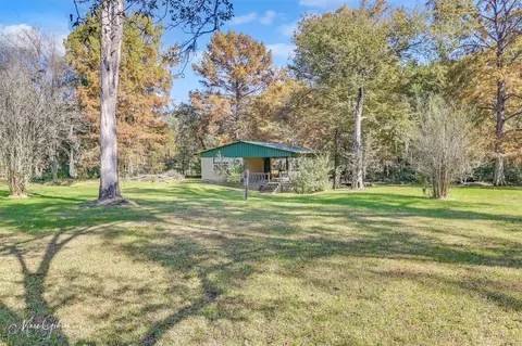 Exterior - 135 Poverty Pt, Doyline, LA 71023 photo 3 of 7