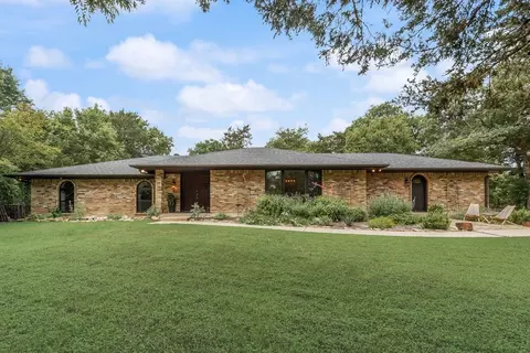 710 Bow Creek Ct, Duncanville, TX 75116