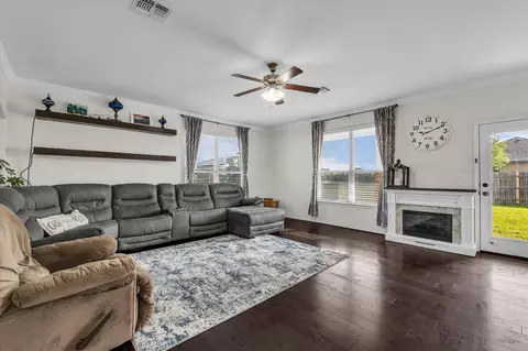 Living - 9453 Centennial Dr, Waco, TX 76708 photo 1 of 1