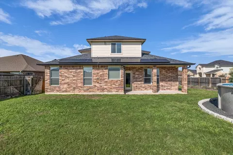 Exterior - 9453 Centennial Dr, Waco, TX 76708 photo 8 of 9