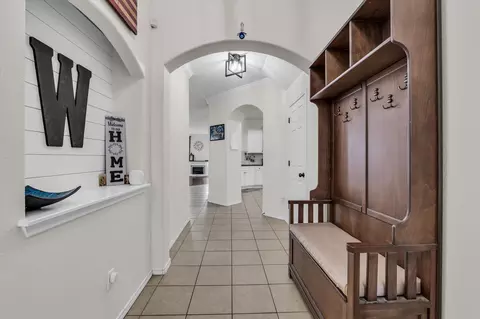 Entry Way - 9453 Centennial Dr, Waco, TX 76708 photo 1 of 3