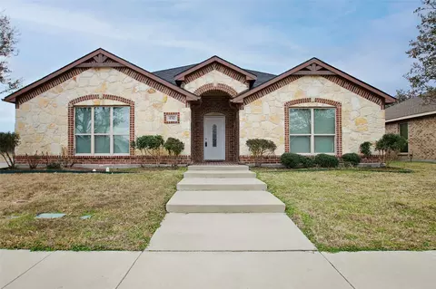 4702 Mariner Dr, Rowlett, TX 75088
