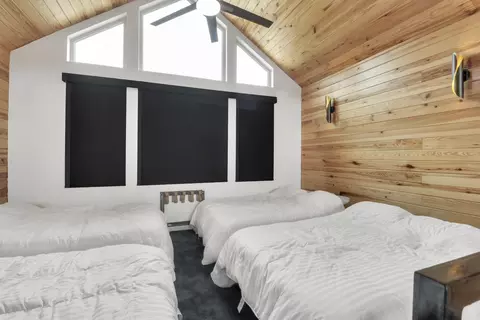 Bedroom - 5000 Esquire Estates Rd, Mabank, TX 75156 photo 1 of 9