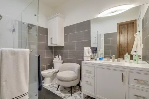 Bath - 5000 Esquire Estates Rd, Mabank, TX 75156 photo 5 of 10