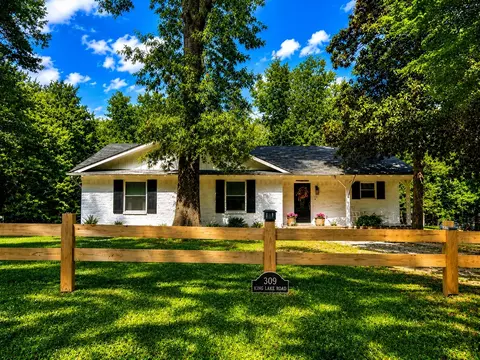 309 S King Lake Rd, Scroggins, TX 75480