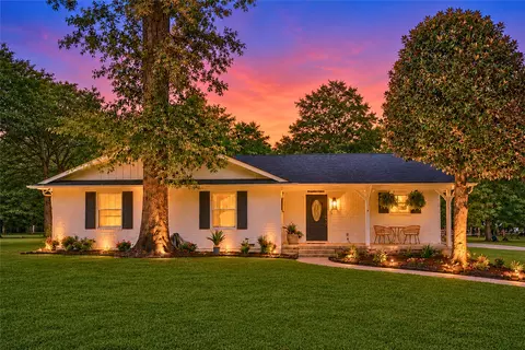 309 S King Lake Rd, Scroggins, TX 75480