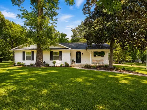 309 S King Lake Rd, Scroggins, TX 75480