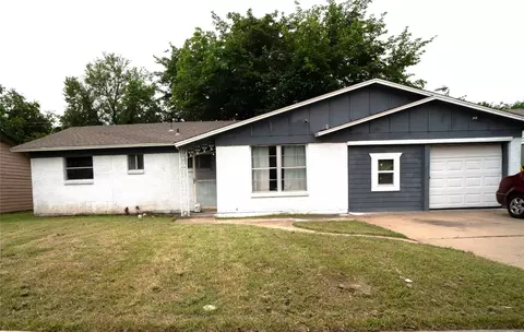 5736 Shipp Dr, Watauga, TX 76148