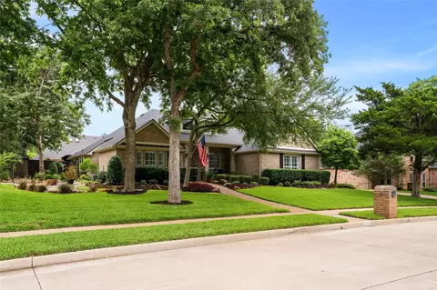 1909 Whitehall Dr, Corinth, TX 76210