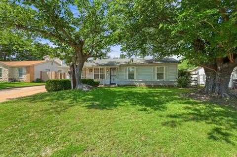1309 De Ridder Ave, Fort Worth, TX 76106