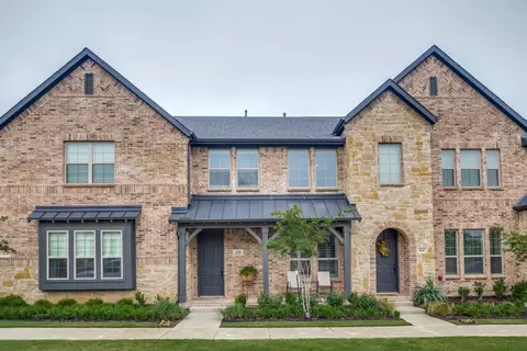 420 Parkside Dr, Argyle, TX 76226
