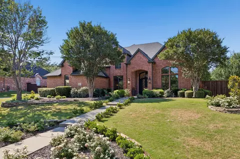 1215 Westmont Dr, Southlake, TX 76092