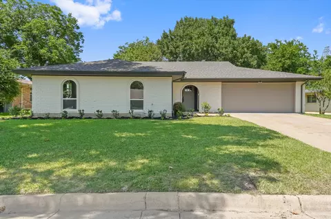 4108 Alicante Ave, Fort Worth, TX 76133